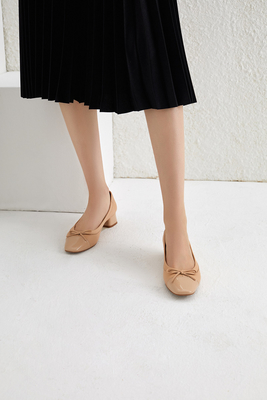 Giày giải trí cho phụ nữ da mềm Giày cao gót 2cm có nơ trên