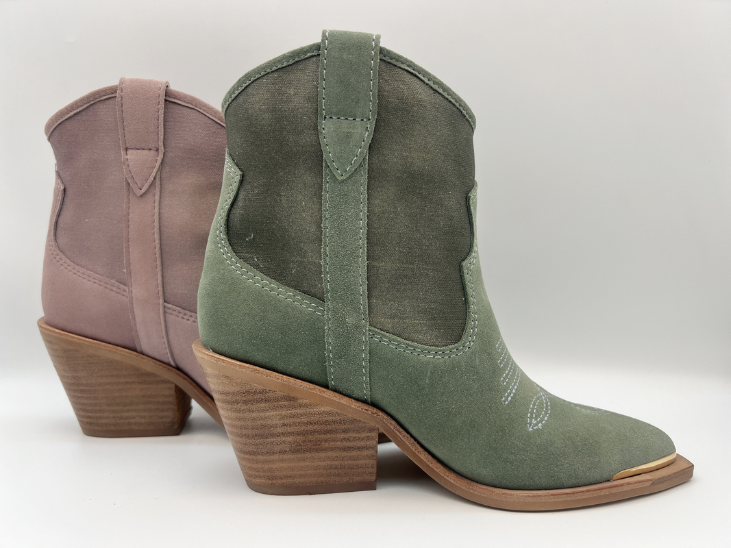 da lộn bò và vải canvas phía trên Boots của phụ nữ ， thiết kế in nổi hoa ở trên, bao chân bằng kim loại và gót chân
