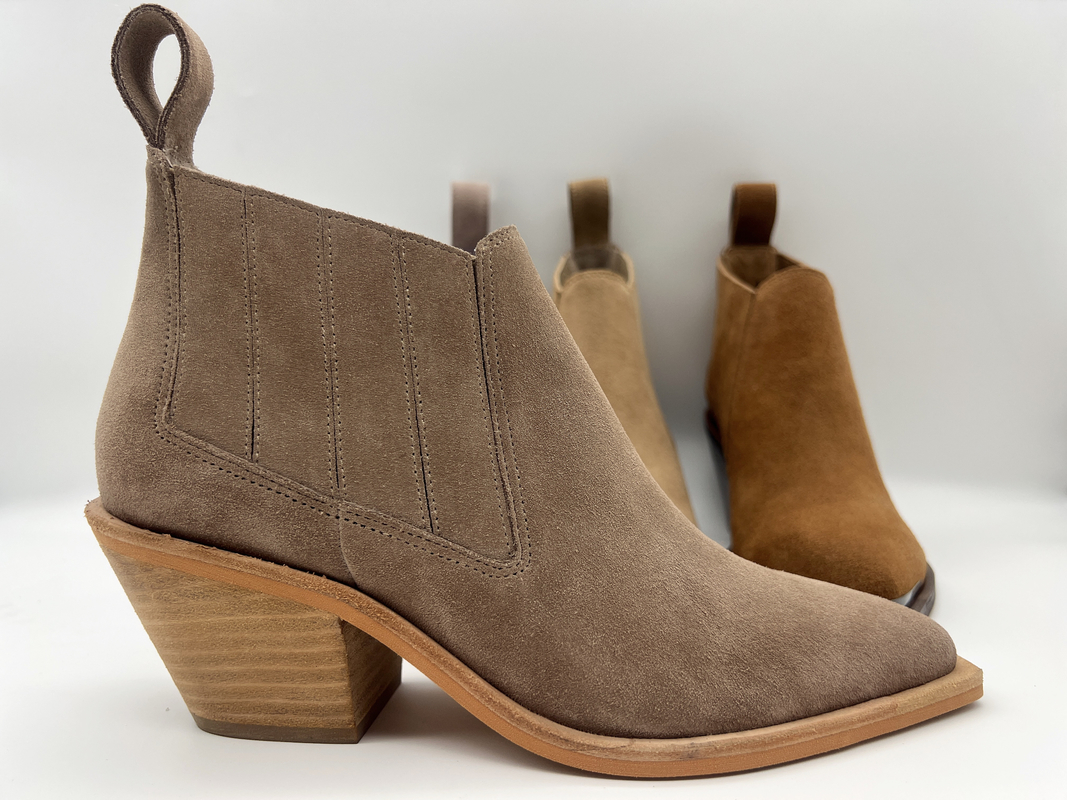 Màu nâu da bò mềm da lộn của phụ nữ Boots mắt cá chân ， gót abs với đế ngoài chống trượt TPR